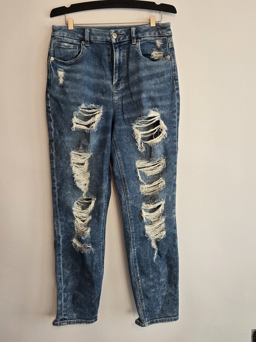 American Eagle Outfitters Curvy Mom Jeans Ripped Dark Blue